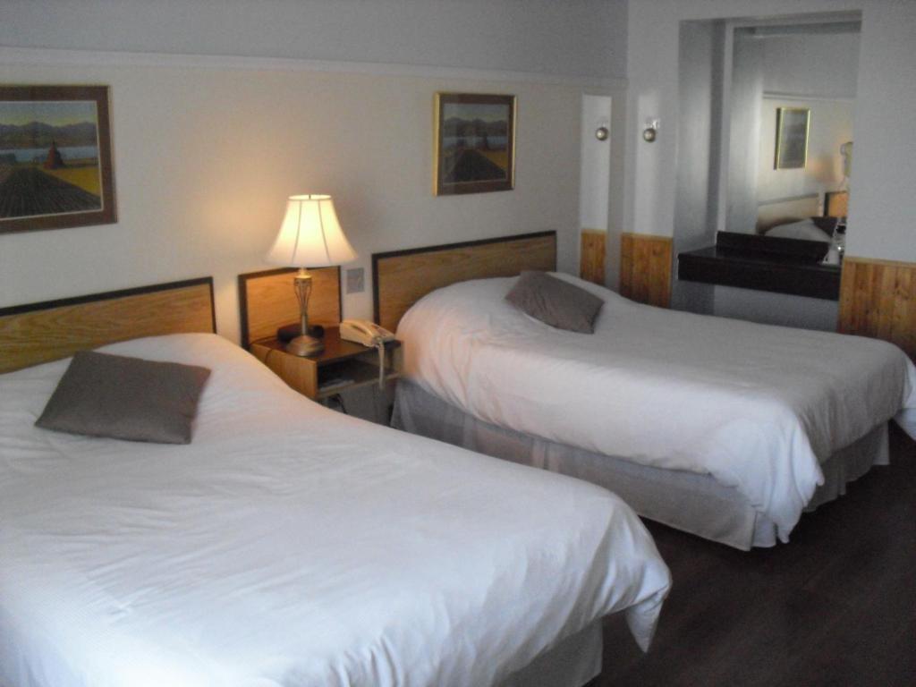 Auberge La Diligence Dolbeau-Mistassini Room photo