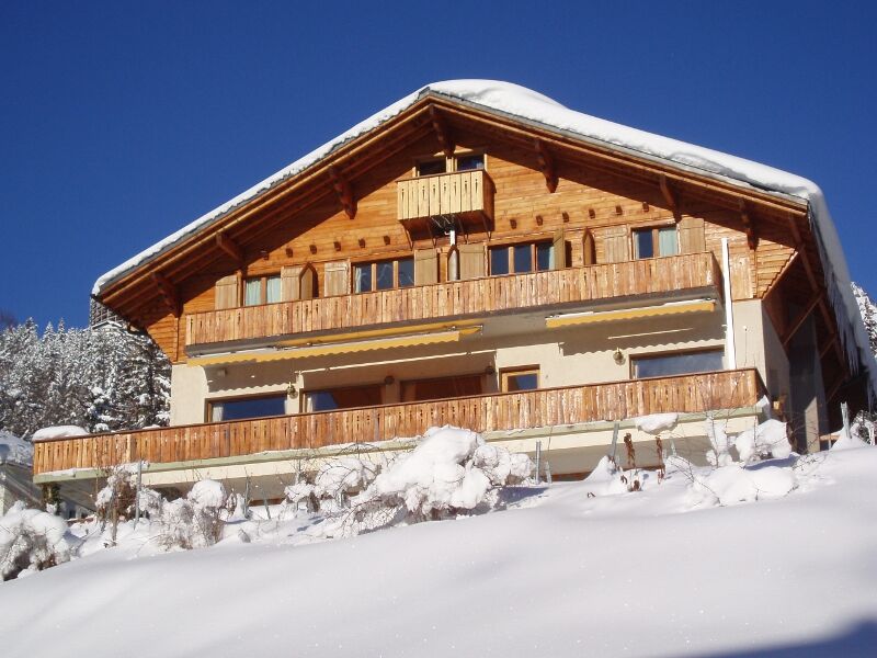 Auberge La Diligence Dolbeau-Mistassini Exterior photo